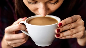 Wsyp do porannej kawy. Świetnie smakuje, a do tego pomaga usunąć boczki 