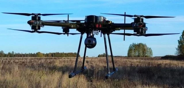 Urałwagonzawod pochwalił się nowym dronem. Berdysz zieje ogniem, zrzuca miny i zapewnia wsparcie