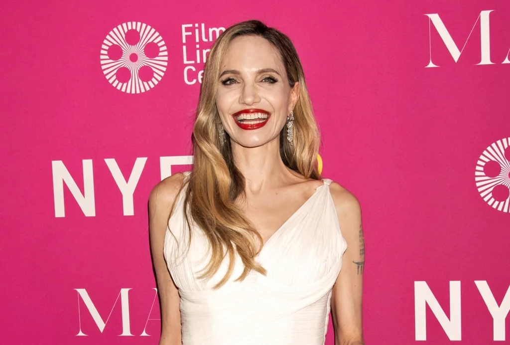 Angelina Jolie na premierze filmu "Maria"