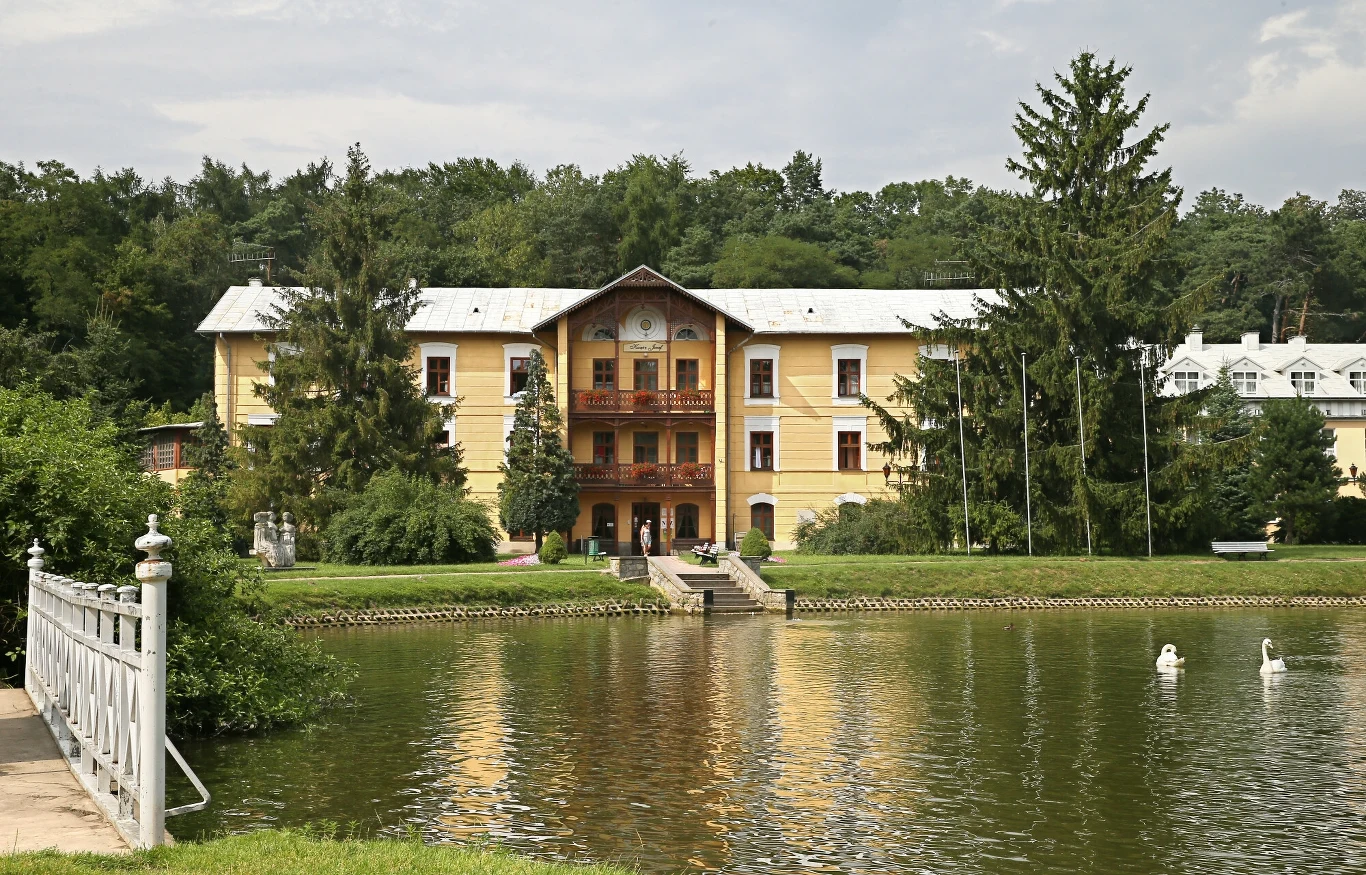 Park Zdrojowy to perła Nałęczowa. Park Zdrojowy to perła Nałęczowa.