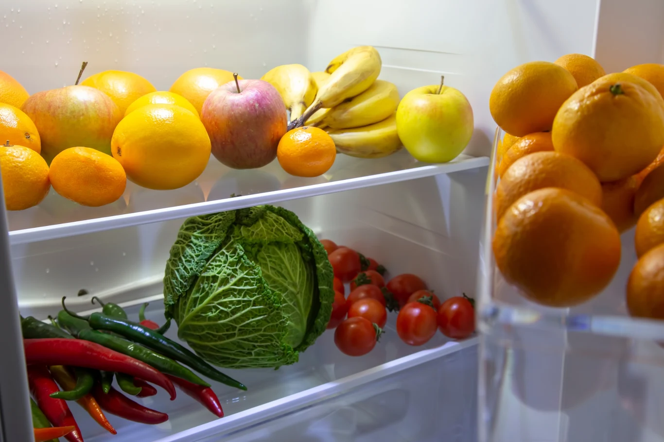 Owoców nie trzeba trzymać w lodówce. W pewnych przypadkach jest to nawet niewskazane Owoców nie trzeba trzymać w lodówce. W pewnych przypadkach jest to nawet niewskazane