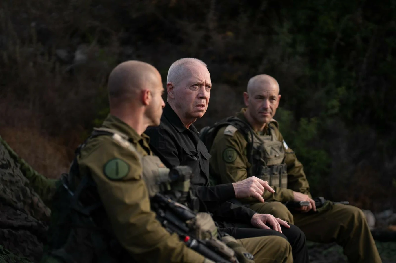 Minister obrony Izraela Joaw Galant rozmawiał z żołnierzami. Tel Awiw szykuje kolejne uderzenie na Hezbollah Minister obrony Izraela Joaw Galant rozmawiał z żołnierzami. Tel Awiw szykuje kolejne uderzenie na Hezbollah