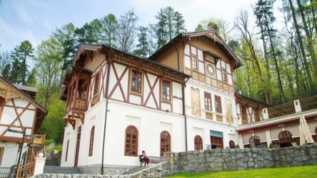 Szczawnica zachwyca jesienią. To dobry czas, aby wybrać się do tego małopolskiego uzdrowiska.