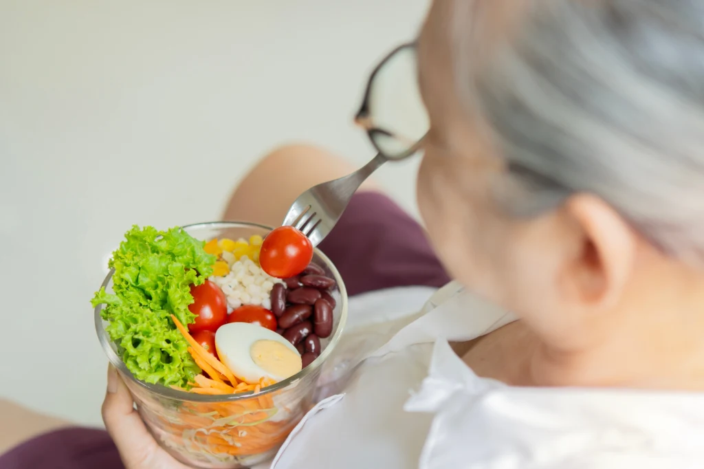 Poznaj trzy kroki do zdrowia. Jednym z nich jest odpowiednio skomponowana dieta Poznaj trzy kroki do zdrowia. Jednym z nich jest odpowiednio skomponowana dieta