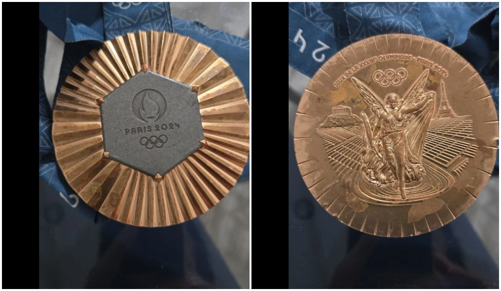 Zniszczony medal Renaty Knapik-Miazgi