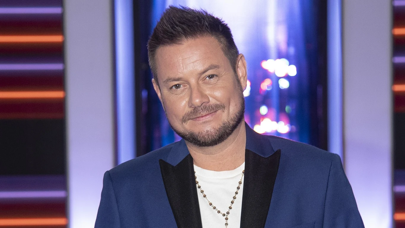 Bartek Wrona przekazał przykre wieści. Odchodzi z "Twoja Twarz Brzmi Znajomo" Bartek Wrona przekazał przykre wieści. Odchodzi z "Twoja Twarz Brzmi Znajomo"
