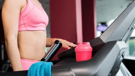 Bieżnia w domu pozwala na regularny ruch i dostosowanie aktywności do własnych możliwości