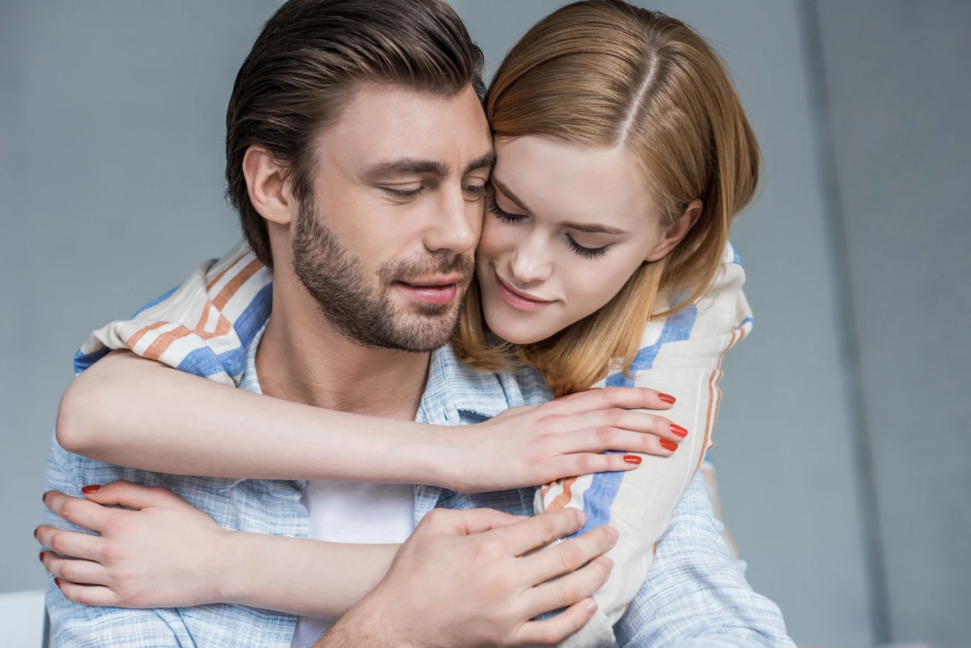 Eksperci nie mają również wątpliwości, że wspólne rozmowy, okazywanie czułości i wzajemne wsparcie są fundamentem silnej więzi Eksperci nie mają również wątpliwości, że wspólne rozmowy, okazywanie czułości i wzajemne wsparcie są fundamentem silnej więzi