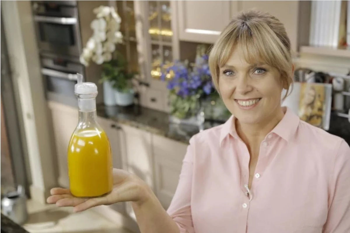 Ewa Wachowicz poleca przepis na "ocet zdrowia" Ewa Wachowicz poleca przepis na "ocet zdrowia"