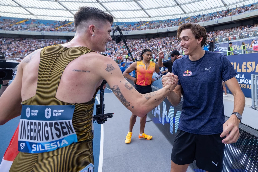 Armand Duplantis i Jakob Ingebrigtsen już oicjalnie rekordzistami świata. Stadion Śląski po raz kolejny zapisał się w historii lekkiej atletyki Armand Duplantis i Jakob Ingebrigtsen już oicjalnie rekordzistami świata. Stadion Śląski po raz kolejny zapisał się w historii lekkiej atletyki