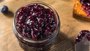 Dżem z winogron z pestkami. Zrobisz go szybko i prosto