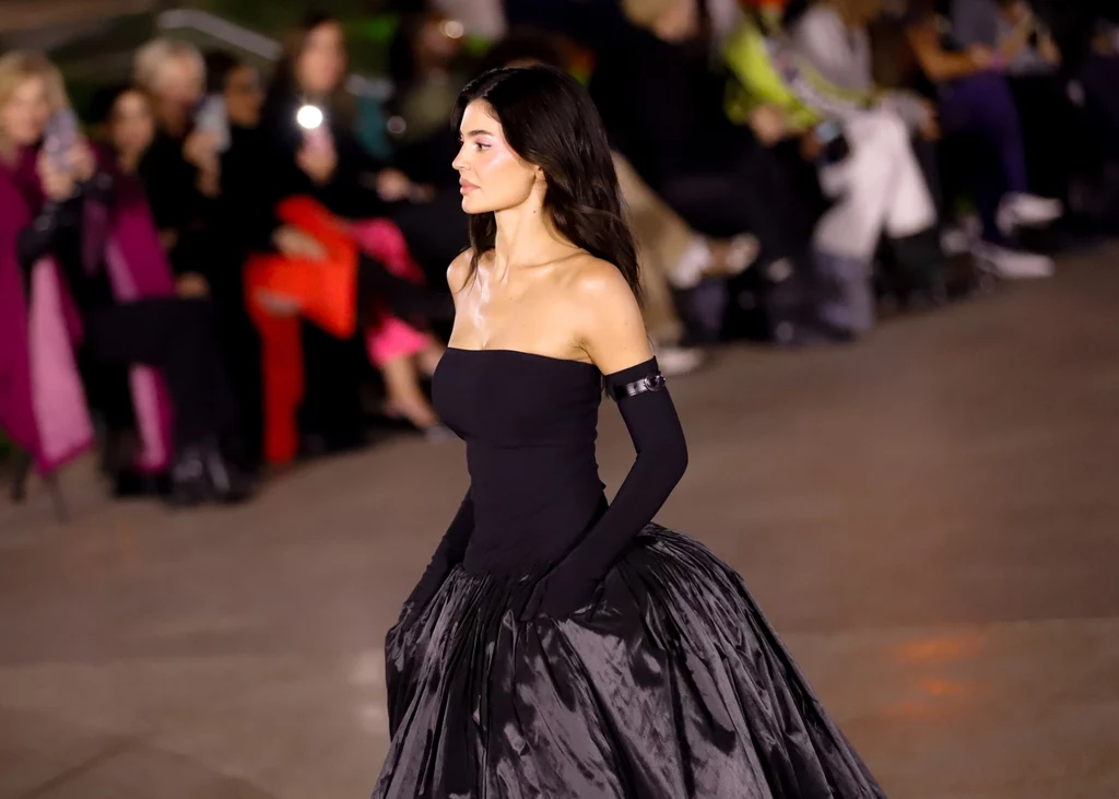 Kylie Jenner zachwyciła na wybiegu podczas Paris Fashion Week