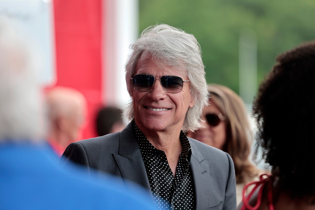 Jon Bon Jovi odwiedził swoją dawną szkołę