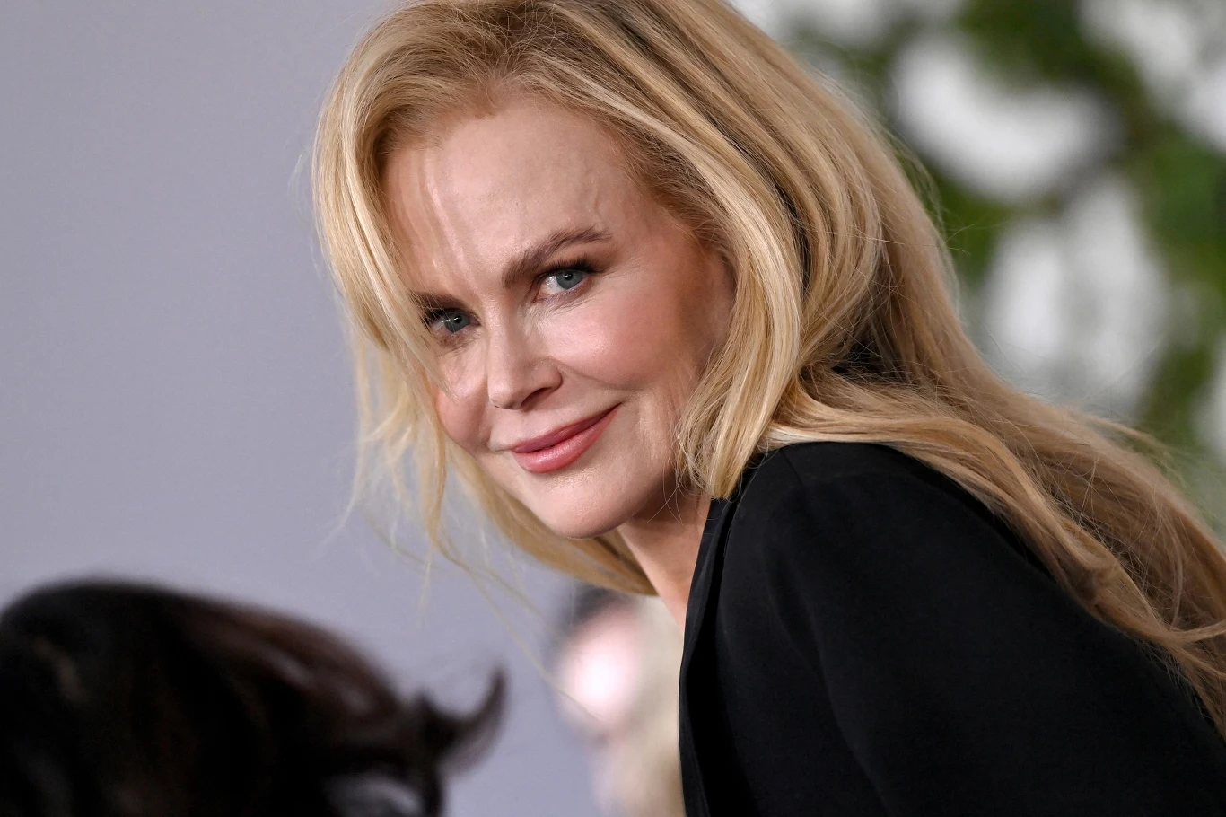 Jak to się dzieje, że Nicole Kidman wciąż wygląda tak młodo? Aktorka stosuje wysoką ochronę przeciwsłoneczną! Jak to się dzieje, że Nicole Kidman wciąż wygląda tak młodo? Aktorka stosuje wysoką ochronę przeciwsłoneczną!