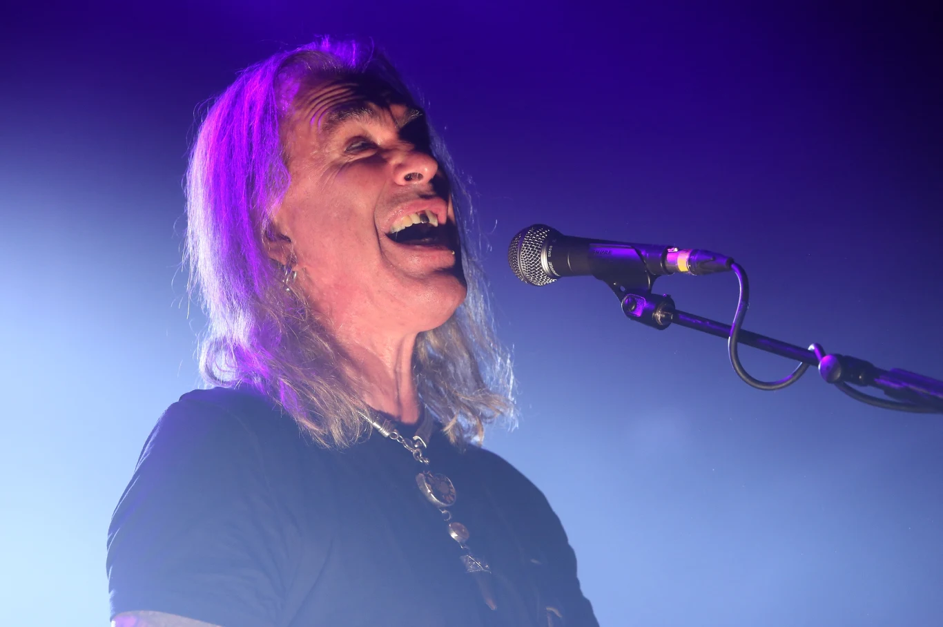 Justin Sullivan stoi na czele New Model Army