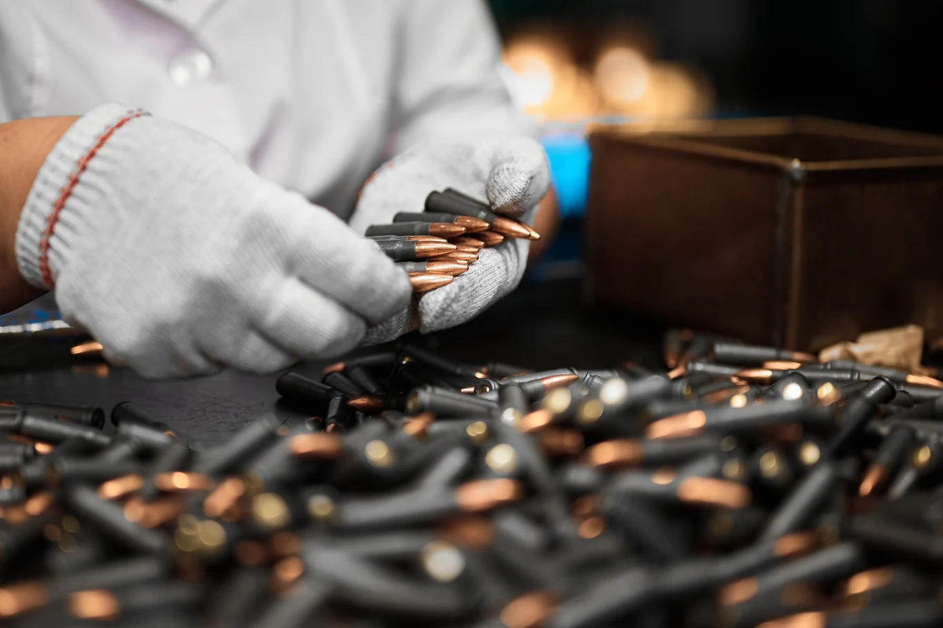 Rosja ma problem z sektorem zbrojeniowym. Brakuje tysiące pracowników. Zdjęcie ilustracyjne Rosja ma problem z sektorem zbrojeniowym. Brakuje tysiące pracowników. Zdjęcie ilustracyjne