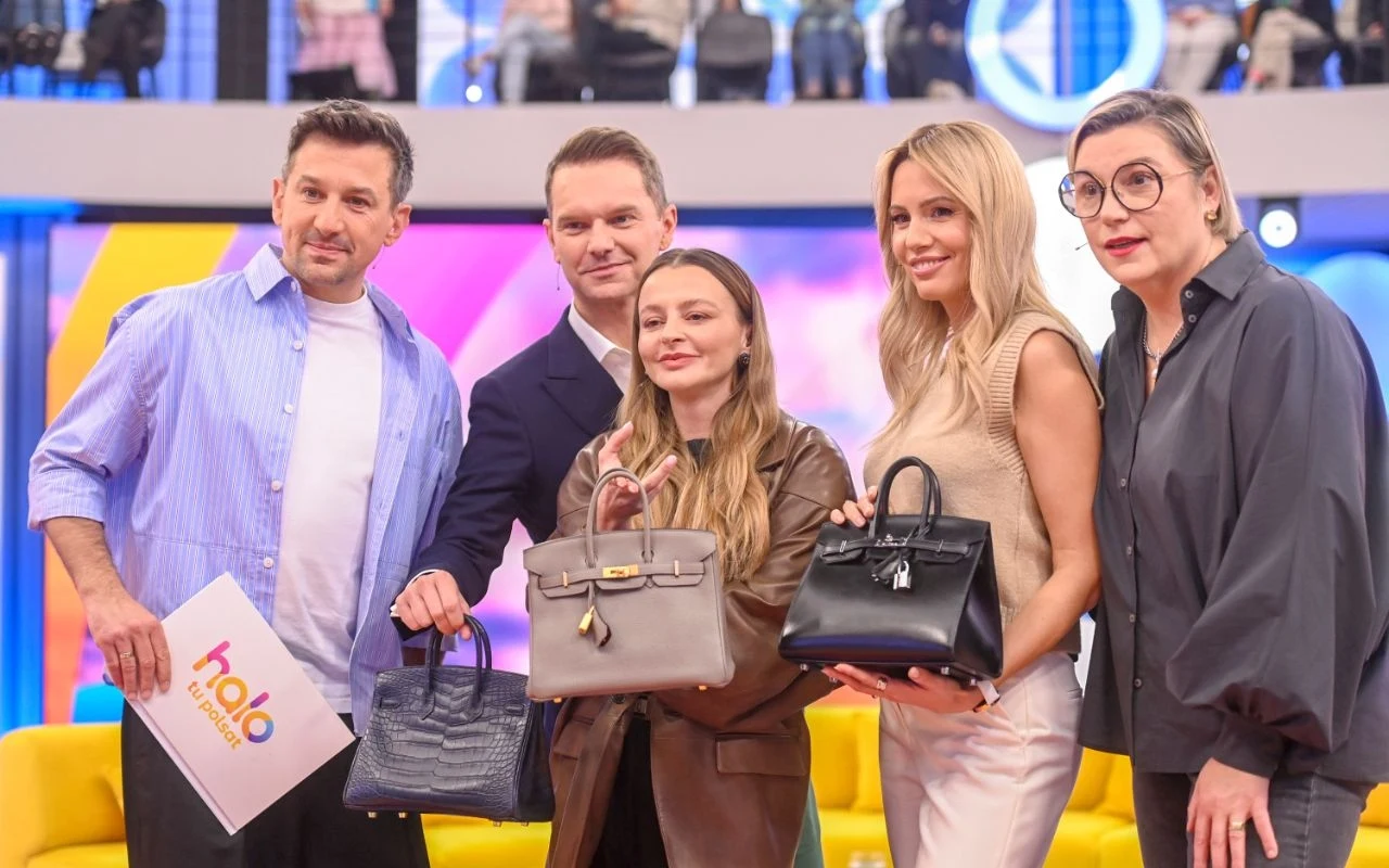 Goście i prowadzący "halo tu polsat" z torebkami Birkin