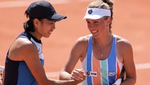 Shuai Zhang i Magdalena Fręch. W zeszłorocznym Roland Garros lepsza była Polka, teraz Chinka się zrewanżowała 