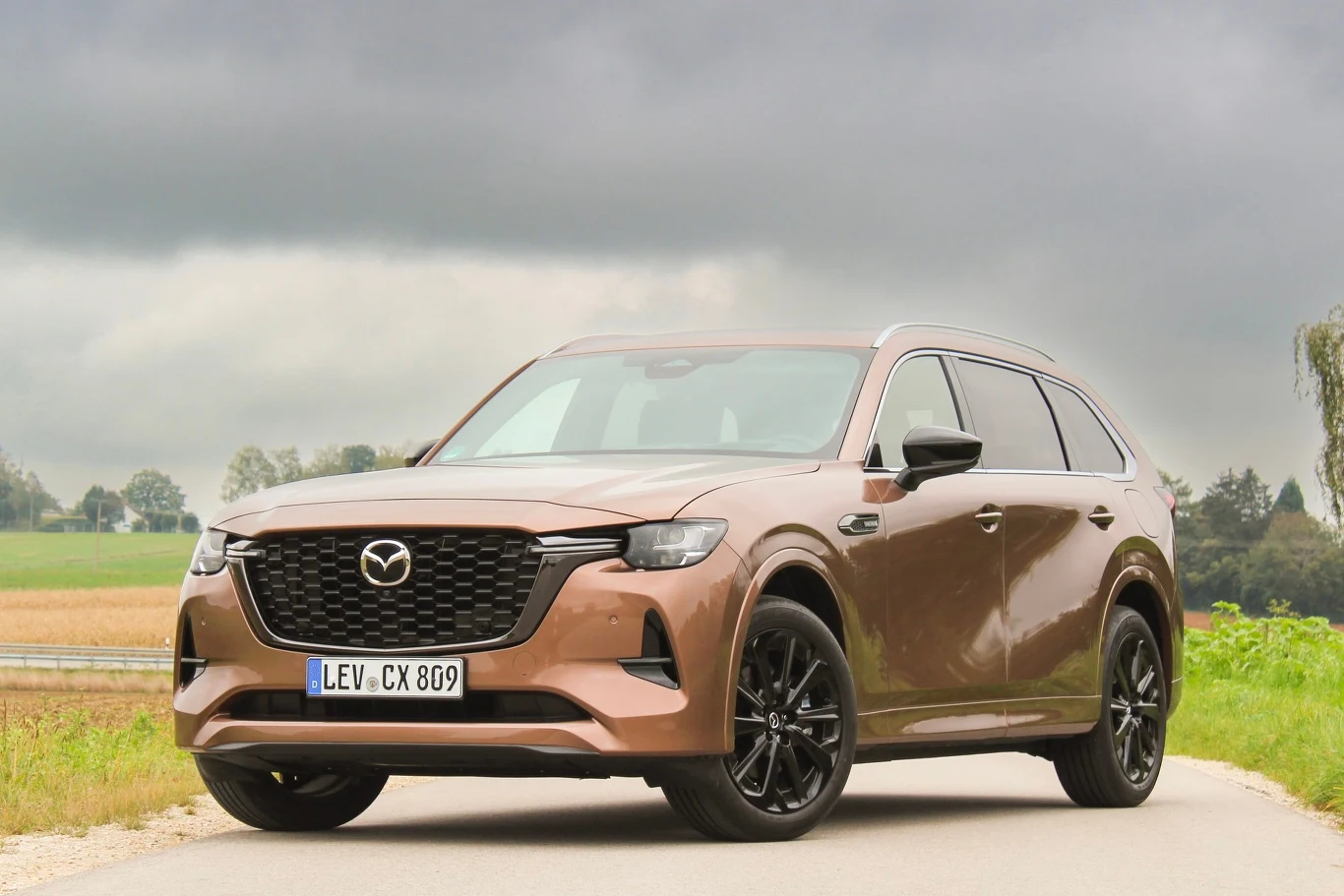 Pierwsze egzemplarze Mazdy CX-80 trafią na polski rynek już po koniec października tego roku.