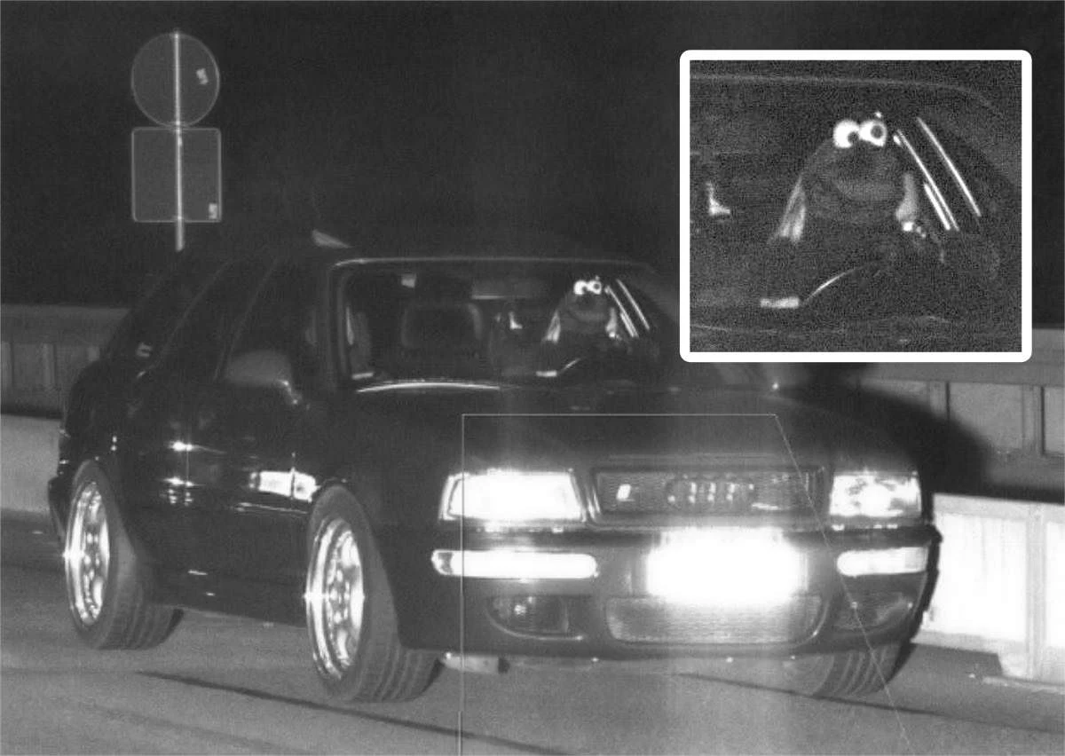 Za kierownicą Audi RS2 siedział człowiek przebrany za Mapeta Za kierownicą Audi RS2 siedział człowiek przebrany za Mapeta