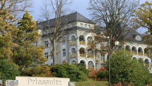 To sanatorium leży przy granicy z Polską. Zachwyca oryginalnymi zabiegami