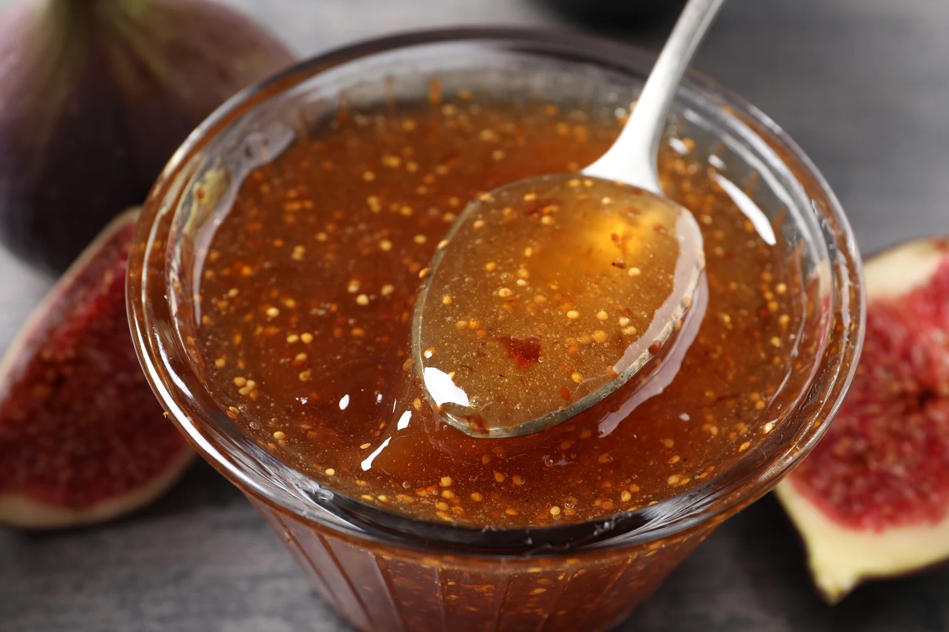 Dżem figowy to jeden z najlepszych dżemów, jakie można zjeść Dżem figowy to jeden z najlepszych dżemów, jakie można zjeść