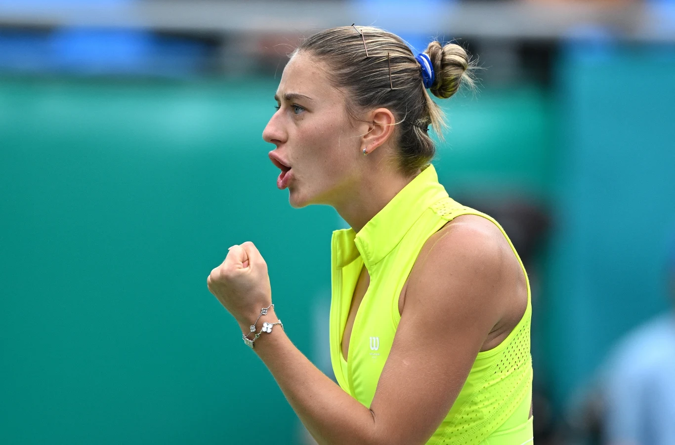 Marta Kostiuk awansowała do trzeciej rundy WTA 1000 w Wuhan po wycofaniu Amandy Anisimovej