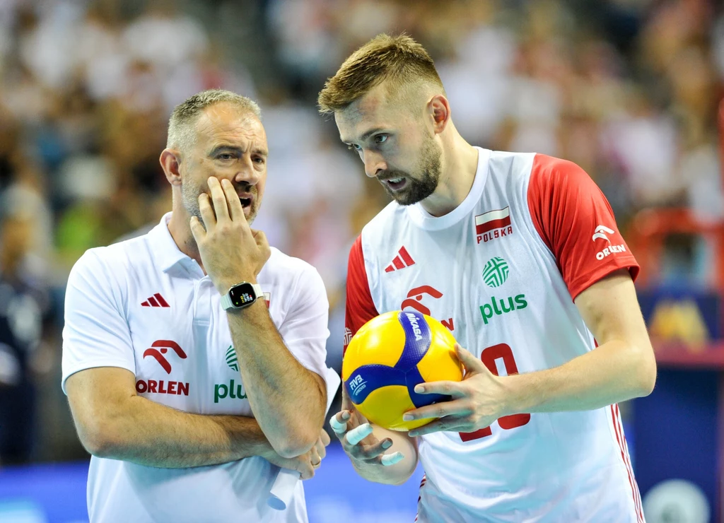 Mateusz Bieniek i trener Nikola Grbić Mateusz Bieniek i trener Nikola Grbić