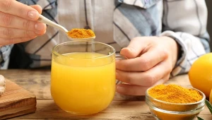 Trzyskładnikowa mikstura na odporność - domowy sposób, by nie dać się chorobom