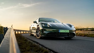 Porsche Taycan w wersji "bieda". Już wiemy, kto kupuje takie auto