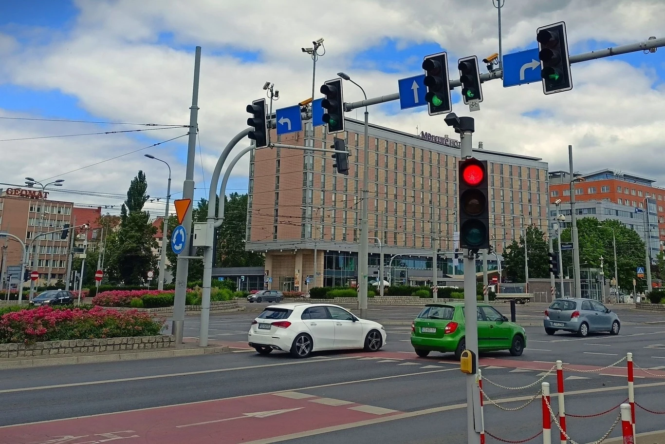 System Red Light uruchomiono na kolejnym skrzyżowaniu. Gdzie się znajduje?/fot. Canard/ System Red Light uruchomiono na kolejnym skrzyżowaniu. Gdzie się znajduje?/fot. Canard/