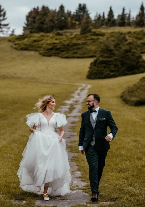 Kornelia i Marek ze "Ślubu od pierwszego wejrzenia" pokazali sesję ślubną Kornelia i Marek ze "Ślubu od pierwszego wejrzenia" pokazali sesję ślubną