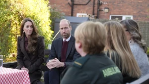 Księżna Kate i książę William spotkali się ze służbami z Southport