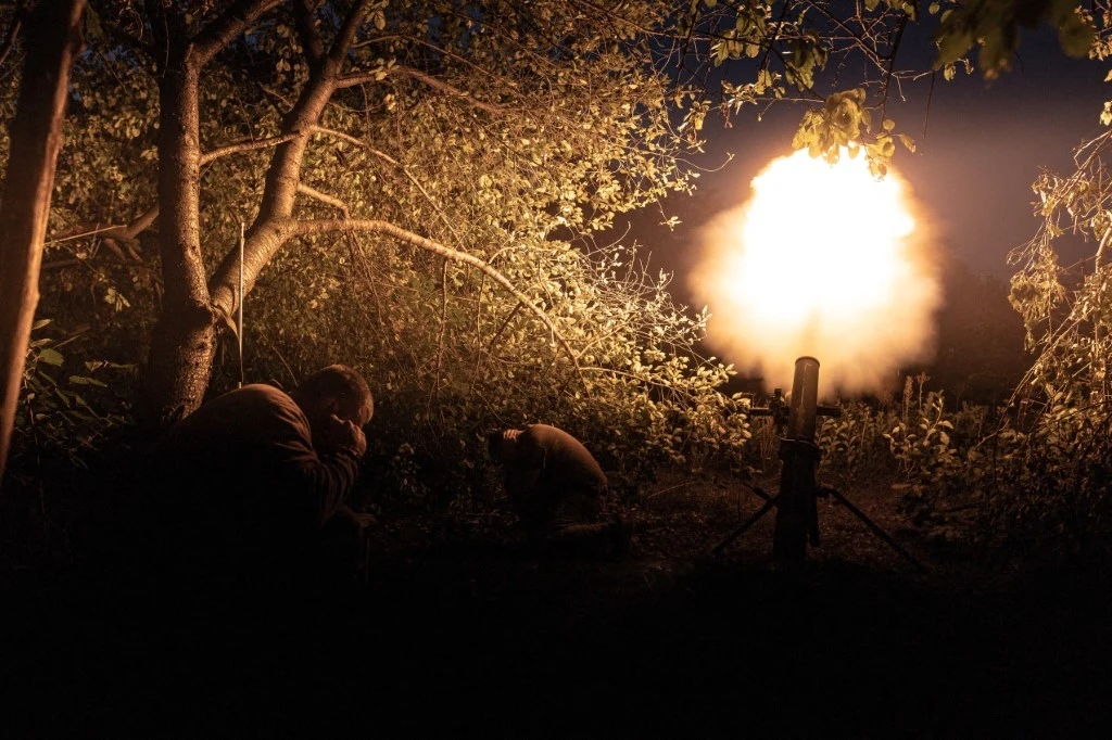 Wojna w Ukrainie. Rosjanie starają się zająć Torećk. Stosują taktykę spalonej ziemi Wojna w Ukrainie. Rosjanie starają się zająć Torećk. Stosują taktykę spalonej ziemi