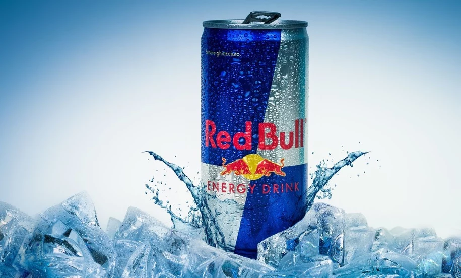 red bull фото Adobe Stock