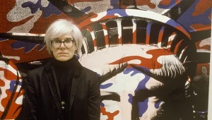 Andy Warhol w 1986 roku w Paryżu