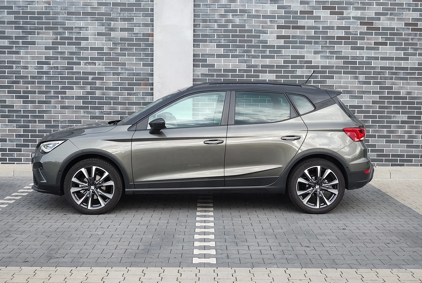 Seat Arona bardzo dobrze się prowadzi