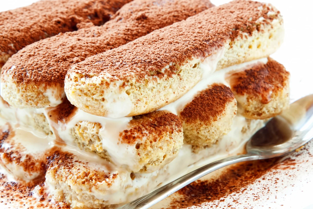 Tiramisu to deser, który nie może się obejść bez mascarpone