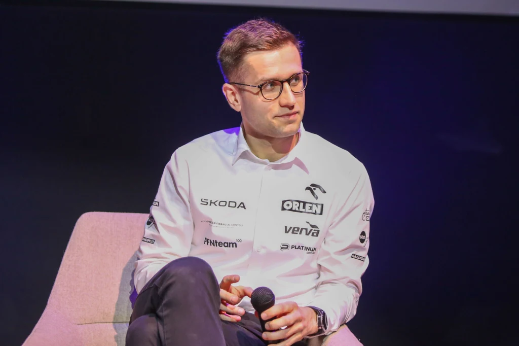 Mikołaj Marczyk Mikołaj Marczyk wygrał pierwszy etap Rajdu Śląska