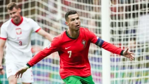 Cristiano Ronaldo cieszy się z bramki strzelonej Polakom