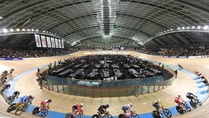 Tor kolarski w Pruszkowie. To właśnie w tym mieście odbył się kontrowersyjny zjazd delegatów PZKol