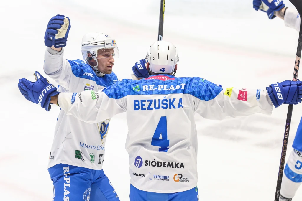 Radość hokeistów Re-Plast Unii Oświęcim