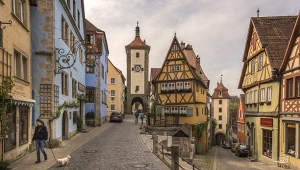 To miasto wygląda jak z bajki. Leży u naszych sąsiadów i zachwyca kolorami