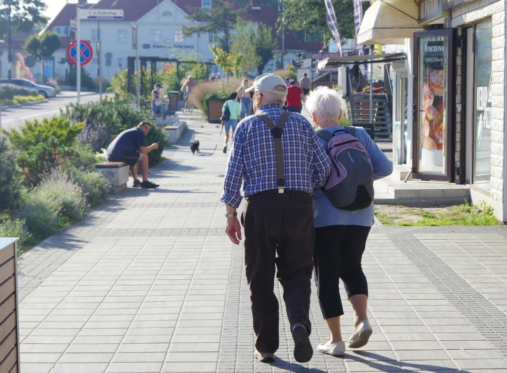 Seniorzy mogą liczyć na zniżki w sanatoriach i uzdrowiskach z kartą OKS Seniorzy mogą liczyć na zniżki w sanatoriach i uzdrowiskach z kartą OKS