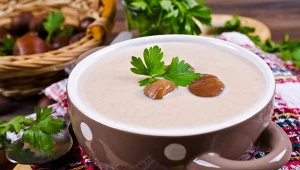 Aromatyczna, pachnąca i rozgrzewająca. Przepis na zupę z kasztanów dostałam od przyjaciółki