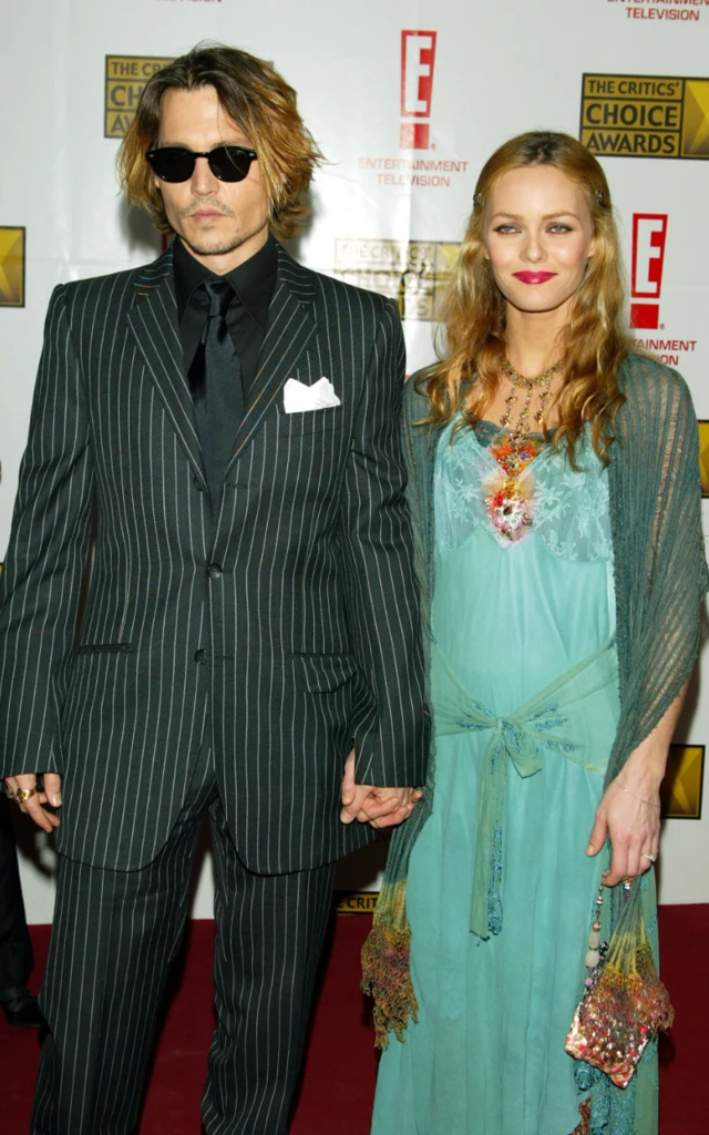 Vanessa Paradis i Johnny Depp w 2004 roku