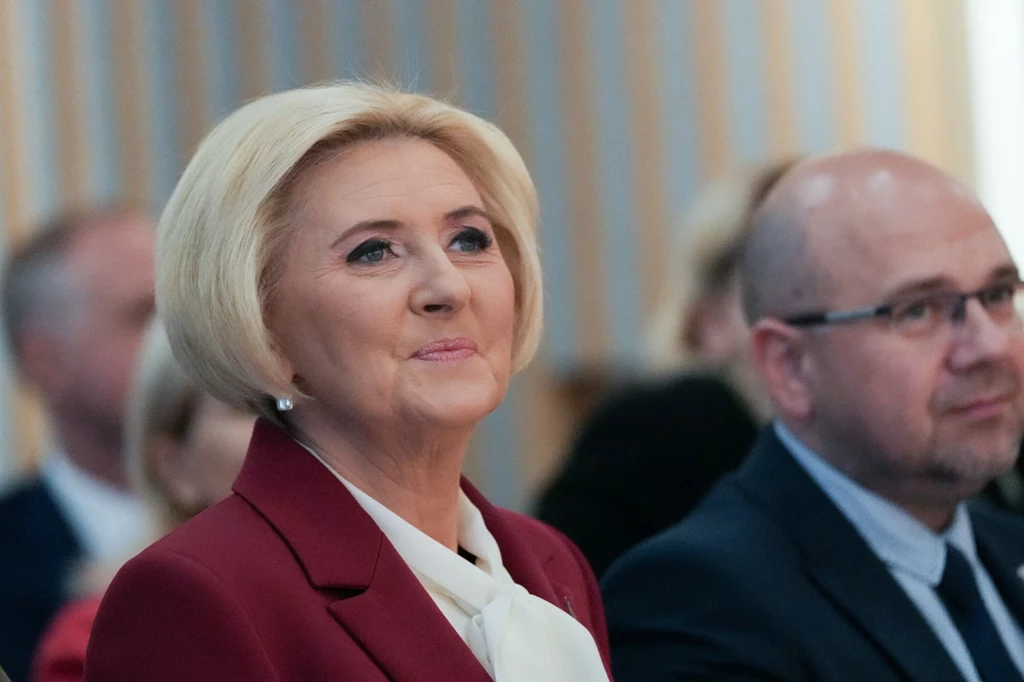 Jaki jest najmodniejszy kolor tej jesieni? Agata Kornhauser-Duda już go nosi