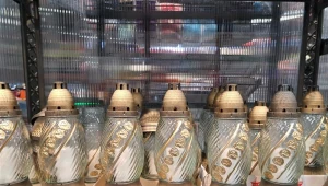 Białe znicze są najpopularniejsze w Polsce