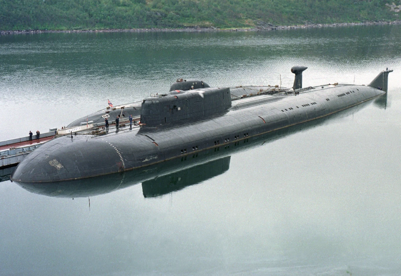 Okręt podwodny Kursk rozwijał 32 węzły pod wodą Okręt podwodny Kursk rozwijał 32 węzły pod wodą