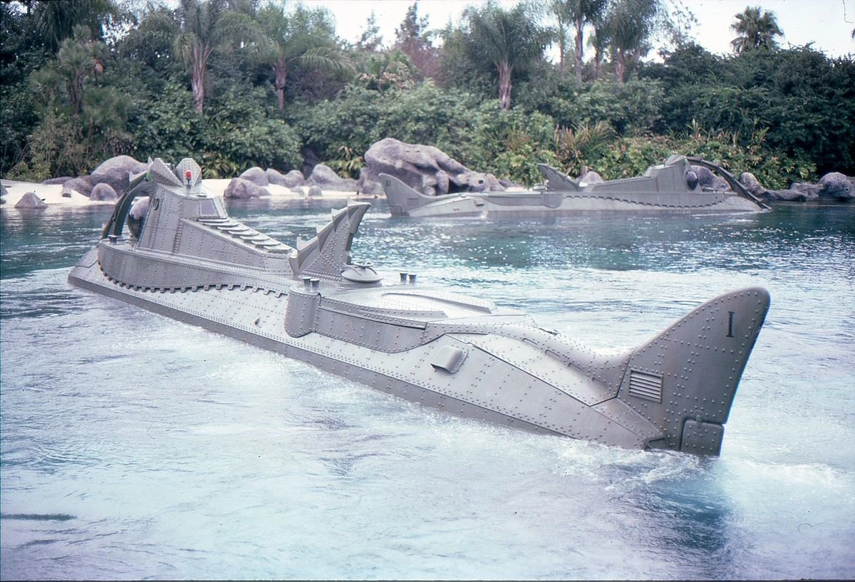 Model okrętu podwodnego Nautilus" w Disneyworld Model okrętu podwodnego Nautilus" w Disneyworld